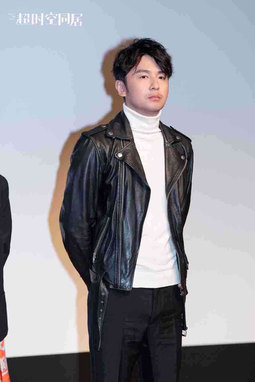 雷佳音映后见面1